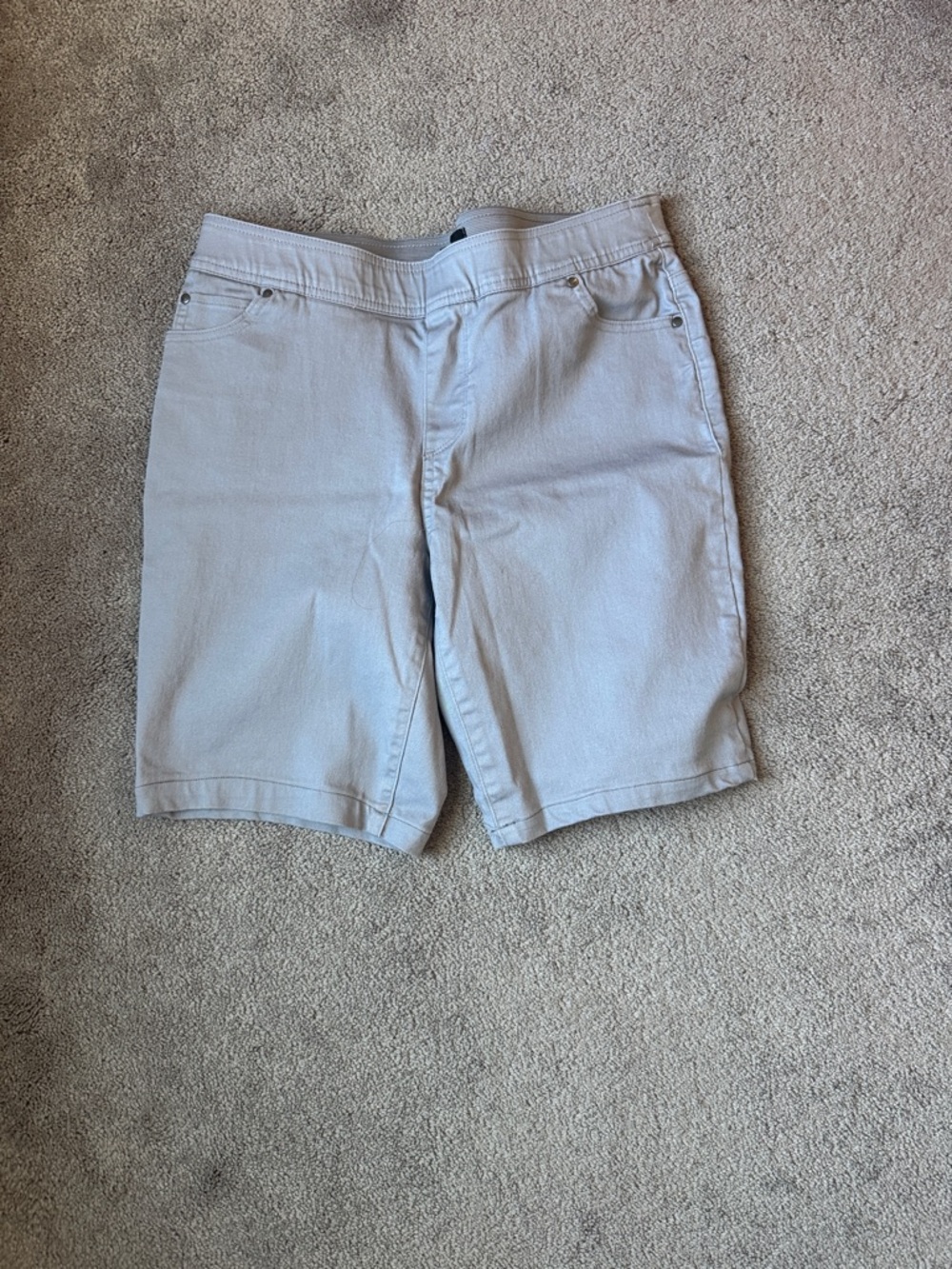 Kim Rogers Shorts SIZE 10S Gray Mid Rise Casual Classic Summer
